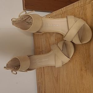 Chinese Laundry Wedges